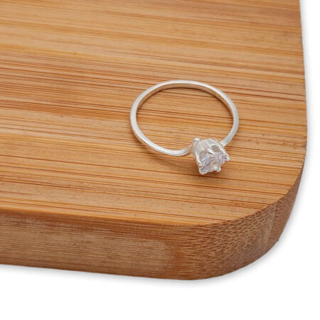 Anillo zircinia